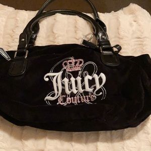 Medium size Juicy Couture bag, Black, comes with a matching wallet